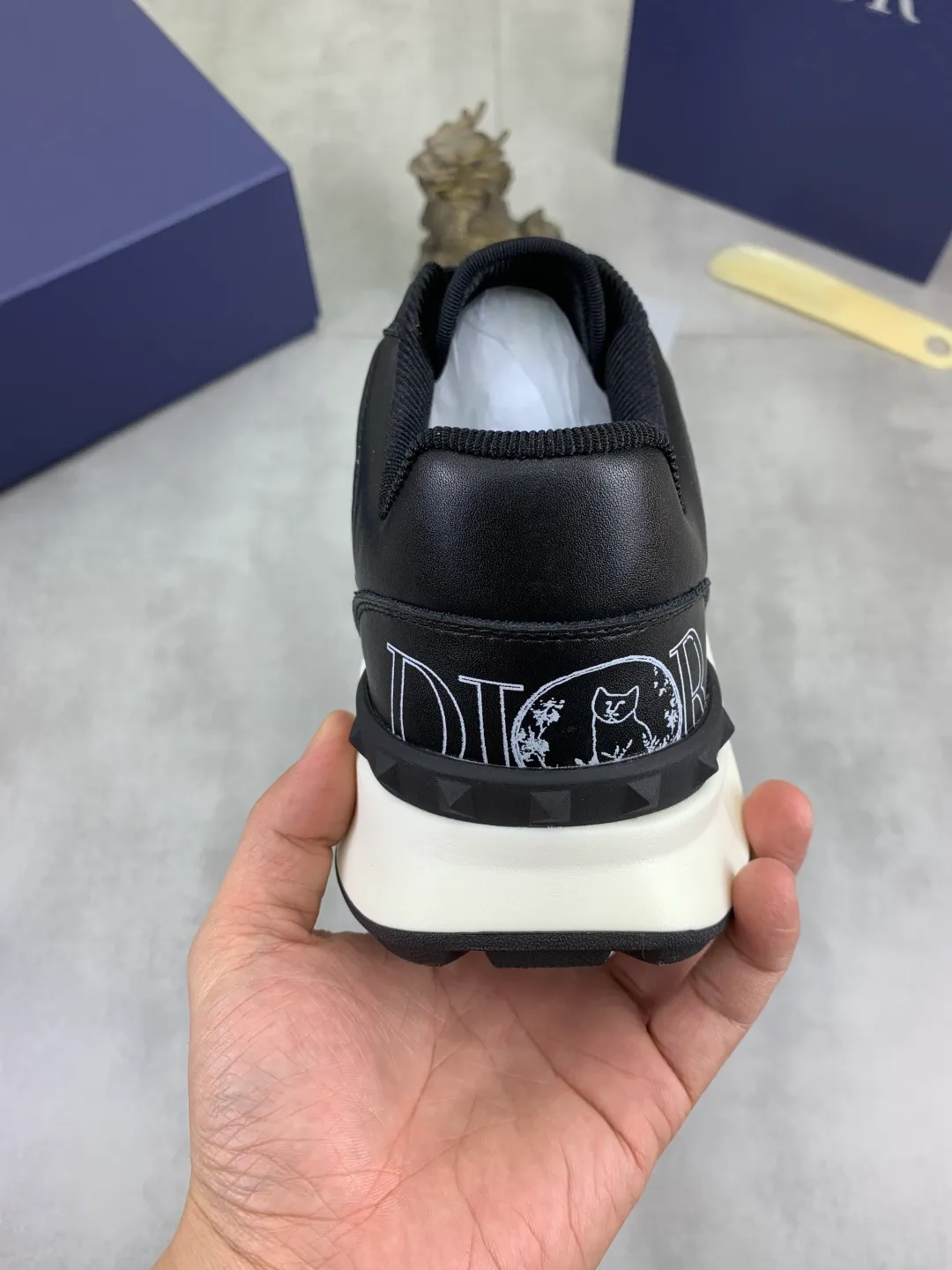 Men's Men's Shoes💰P440💰[New Style]🆘[Dior] 2025 Dior Original Lace-up Low-top Men's Shoes Classic casual shoes 🔥This model is the official classic model with high quality and made by famous original designers. It is made of high-quality cowhide with original materials➕comfortable and breathable mesh lining➕pigskin insole. The perfect last shape and generous and fashionable design have attracted many consumers and are suitable for drivers to drive🚗. What you want is the best quality in the market. Color: 4️⃣Color Code number: 38--44 (45 customized)